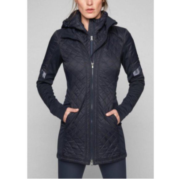 Athleta Jackets & Blazers - Athleta Rock Springs CYA Quilted Jacket in Navy